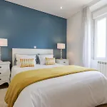 The Anjos Cozy 1-bed Retreat Лиссабон