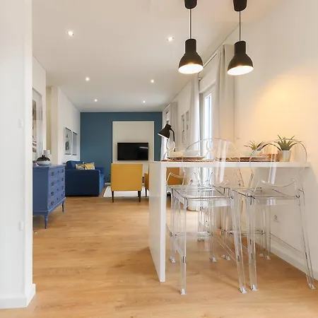 Апартаменты The Anjos Cozy 1-bed Retreat *